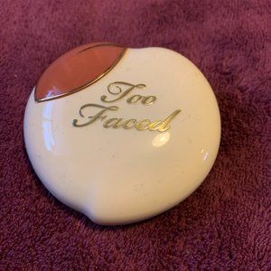 Too Faced Blush